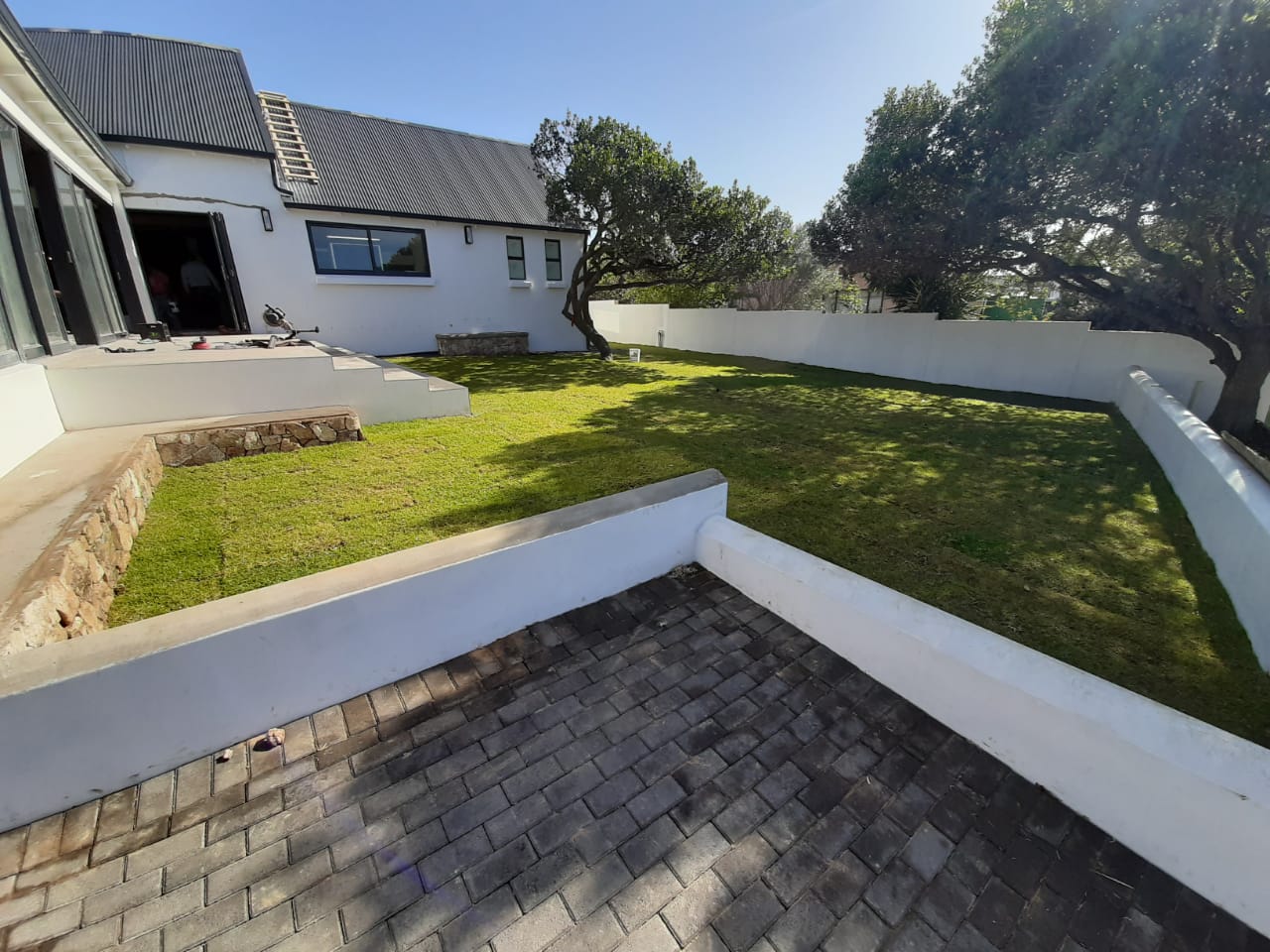 Beautiful Lawn at Lawn it Stilbaai